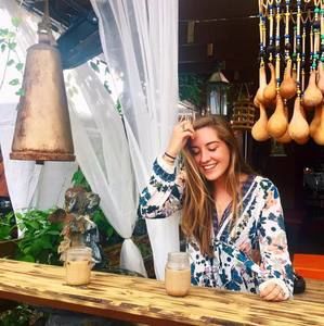 Meet your Posher, Arielle